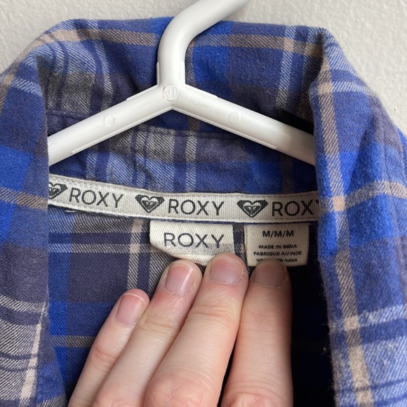 Roxy button down - Picture 2 of 3